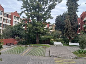 EXCELENTE DEPARTAMENTO A PASOS DE VITACURA 3D Y 2 B ESTACIONAMIENTO BODEGA