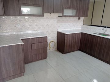 Venta Departamento Amplio de Estreno en San Hilarion, S.J.L.