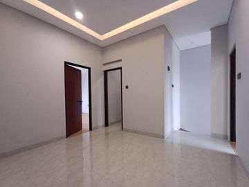 Rumah Chic Modern Stylish di Sleman dekat Hotel Hyatt Palagan