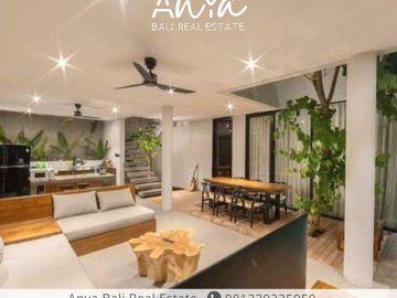 Dijual Brand New Villa 3 bedrooms semi furnished dekat pantai lokasi premium di Seminyak Bali.