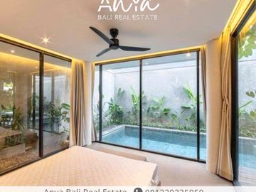 Dijual Brand New Villa 3 bedrooms semi furnished dekat pantai lokasi premium di Seminyak Bali.