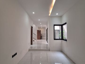 Rumah Rustic Modern di Sleman dekat Pamella 7 Swalayan