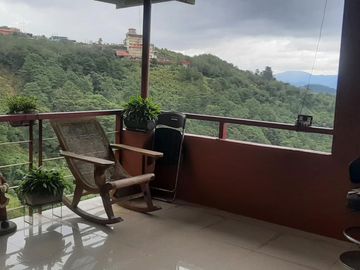 4 Bedrooms House and Lot with Overlooking View in La Trinidad
