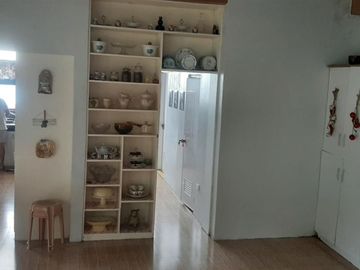 4 Bedrooms House and Lot with Overlooking View in La Trinidad