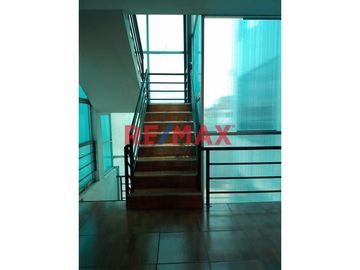 Edificio Comercial En Venta En Toda La Avenida Jose Granda ¡Oportunidad De Inversión En San Martín De Porres, Lima!
