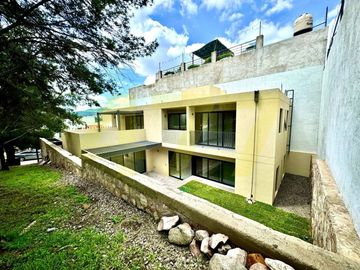 CASA EN VENTA EN GRAN JARDIN