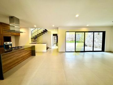 CASA EN VENTA EN GRAN JARDIN