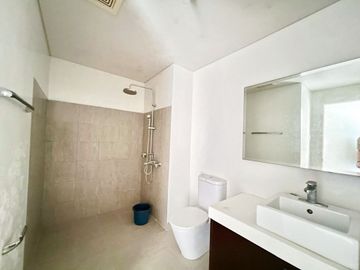 2BR CONDO; PICO DE LORO JACANA BLDG A - NASUGBU, BATANGAS - FOR SALE