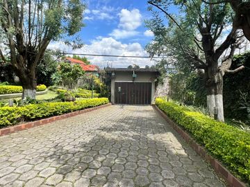 VENDO HERMOSA QUINTA EN MIRASIERRA - QUITO, VALLE DE LOS CHILLOS
