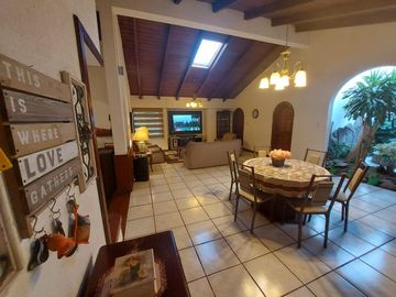 VENDO HERMOSA QUINTA EN MIRASIERRA - QUITO, VALLE DE LOS CHILLOS