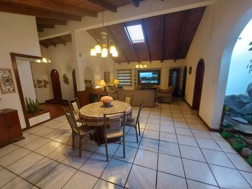 VENDO HERMOSA QUINTA EN MIRASIERRA - QUITO, VALLE DE LOS CHILLOS