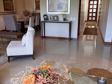VENTA DE ESPECTACULAR DUPLEX PRIME EN ZONA EXCLUSIVA, CHACARILLA