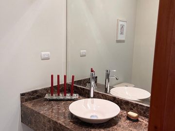 VENTA DE ESPECTACULAR DUPLEX PRIME EN ZONA EXCLUSIVA, CHACARILLA