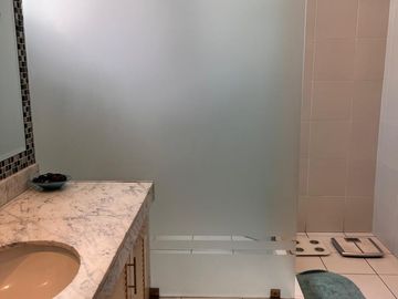VENTA DE ESPECTACULAR DUPLEX PRIME EN ZONA EXCLUSIVA, CHACARILLA