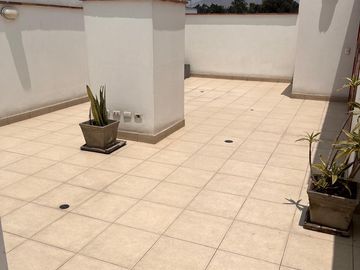 VENTA DE ESPECTACULAR DUPLEX PRIME EN ZONA EXCLUSIVA, CHACARILLA