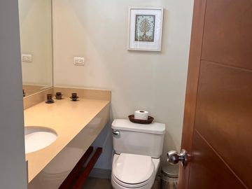 VENTA DE ESPECTACULAR DUPLEX PRIME EN ZONA EXCLUSIVA, CHACARILLA
