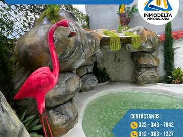 SE VENDE AMPLIA CASA DE DOS PISOS CON PISCINA EN LA VEREDA EL DIAMANTE - ACACIAS