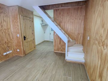 casa en Los Coqnuistadores, Valdivia
