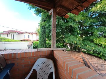 CASA CAMPESTRE EN VENTA POR PEREIRA PUEBLITO CAFETERO