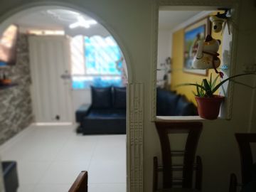 SE VENDE CASA CONJUNTO RESIDENCIAL PRIMAVERA EL TINTAL