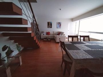 VENTA DE DEPARTAMENTO TRIPLEX - SAN ANTONIO - MIRAFLORES