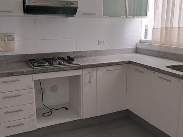 VENTA DE DEPARTAMENTO TRIPLEX - SAN ANTONIO - MIRAFLORES