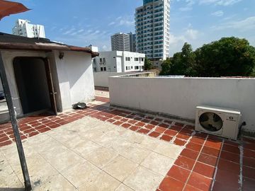CASA EN VENTA - MANGA