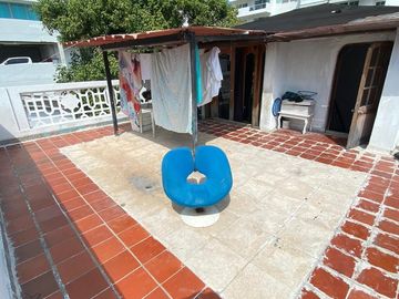CASA EN VENTA - MANGA
