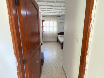 CASA EN VENTA - MANGA