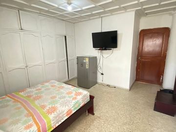 CASA EN VENTA - MANGA
