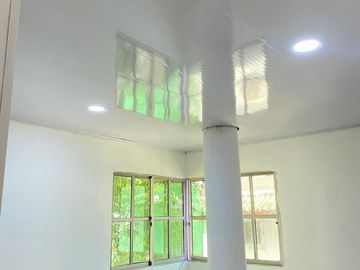 CASA EN VENTA - MANGA