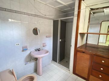 CASA EN VENTA - MANGA