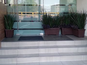 VENDO DEPTO P.B. PLUTARCO E. CALLES, 2 REC. FRENTE MB 