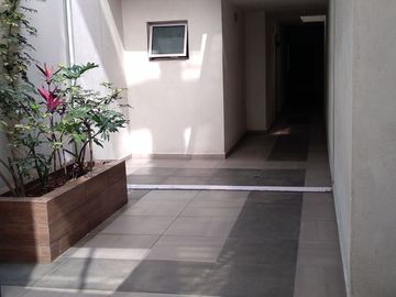 VENDO DEPTO P.B. PLUTARCO E. CALLES, 2 REC. FRENTE MB 
