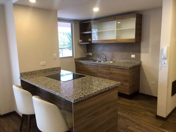 Venta Suite con Terraza Bellavista, Iñaquito