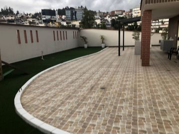 Venta Suite con Terraza Bellavista, Iñaquito