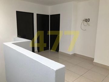 CASA EN VENTA (KATANIA)