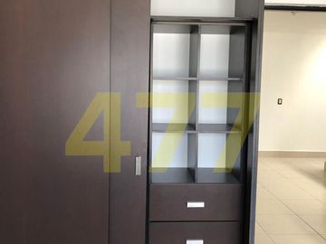 CASA EN VENTA (KATANIA)