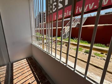 SE VENDE DEPTO EN COND. HORIZONTE.