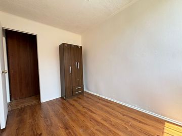 SE VENDE DEPTO EN COND. HORIZONTE.
