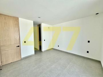 CASA EN VENTA (VALLES DEL MOLINO A)