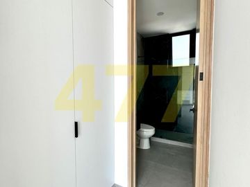 CASA EN VENTA (VALLES DEL MOLINO A)