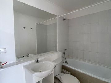 Departamento de 2D-1B sin amoblar, como nuevo en Puertas Del Mar