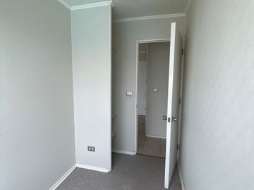 Departamento de 2D-1B sin amoblar, como nuevo en Puertas Del Mar