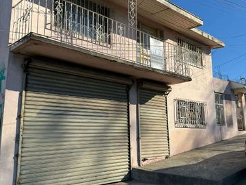 Casa en venta en la Francisco Villa