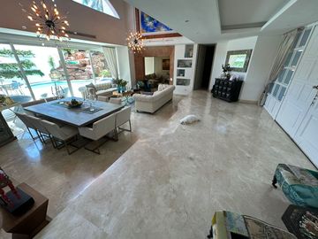 Casa en venta en Villa campestre de 4 habitaciónes