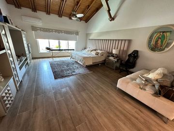 Casa en venta en Villa campestre de 4 habitaciónes