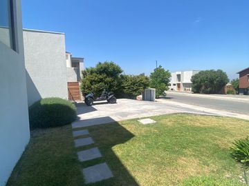 ESPECTACULAR CASA MEDITERRÁNEA