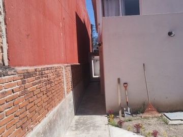 VENTA DE CASA + LOCAL COMERCIAL COL SAN MANUEL EXCELENTE UBICACIÓN PARA NEGOCIO