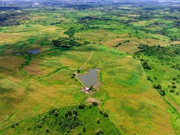 Terreno de venta de 105 hectareas Isidro Ayora